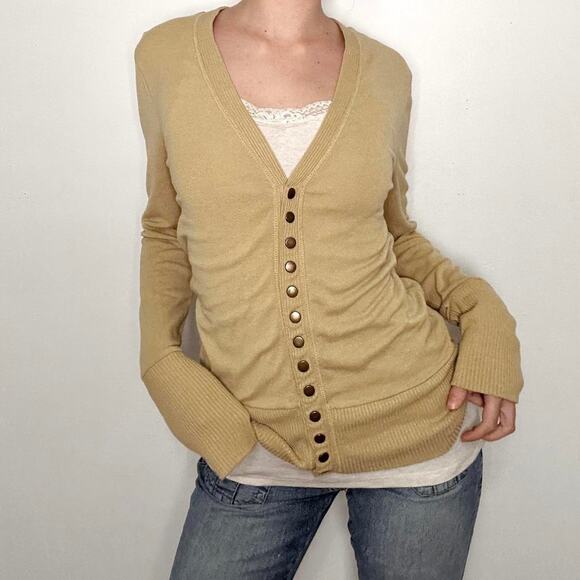 Y2k tan vneck sweater cardigan - Picture 3 of 7